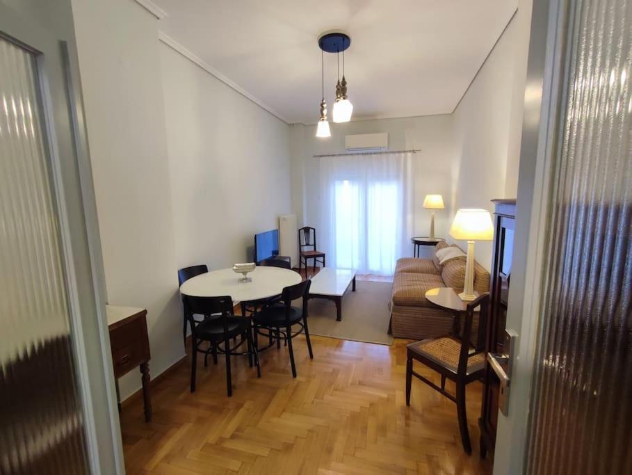 Volos Center, St Nicholas Square, Xenios Екстер'єр фото